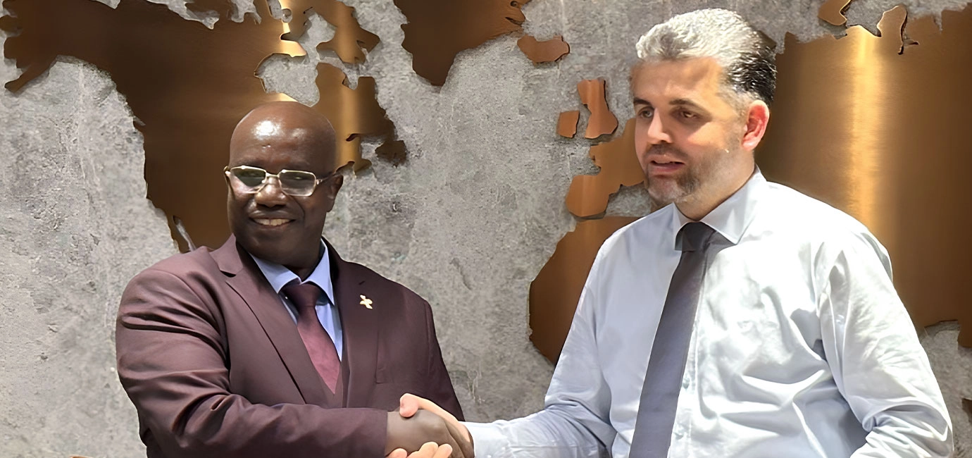 Estamos Felices de Firmar un Nuevo Proyecto Con Burundi